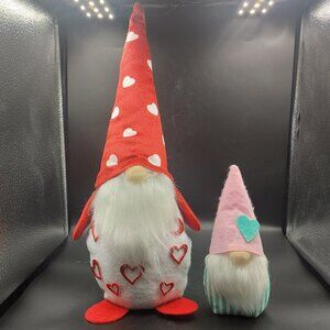 2 Valentine's Day Sweet Heart Weighted Plush Gnomes Large 14.5" & Small 6.5" EUC